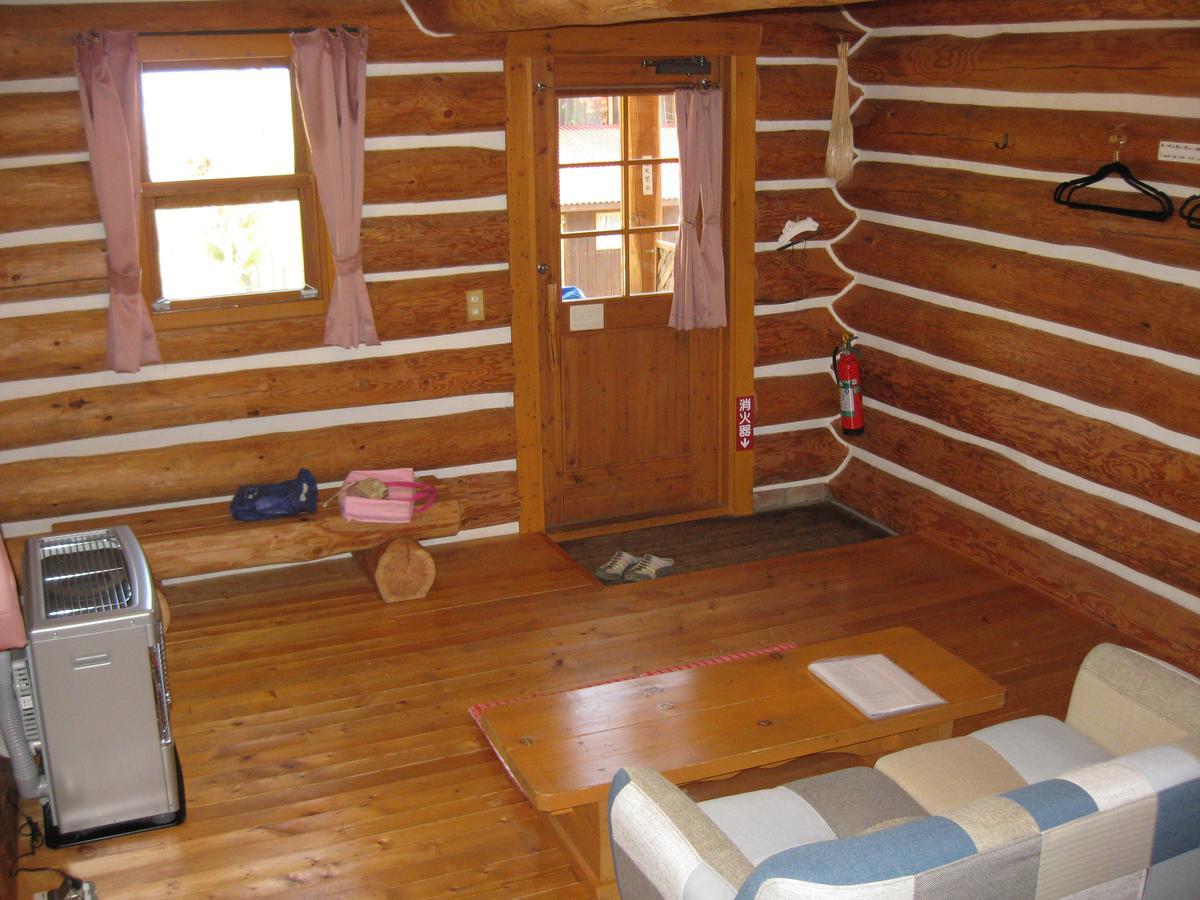 Log Cottage Himawari นาคะฟุราโนะ ภายนอก รูปภาพ